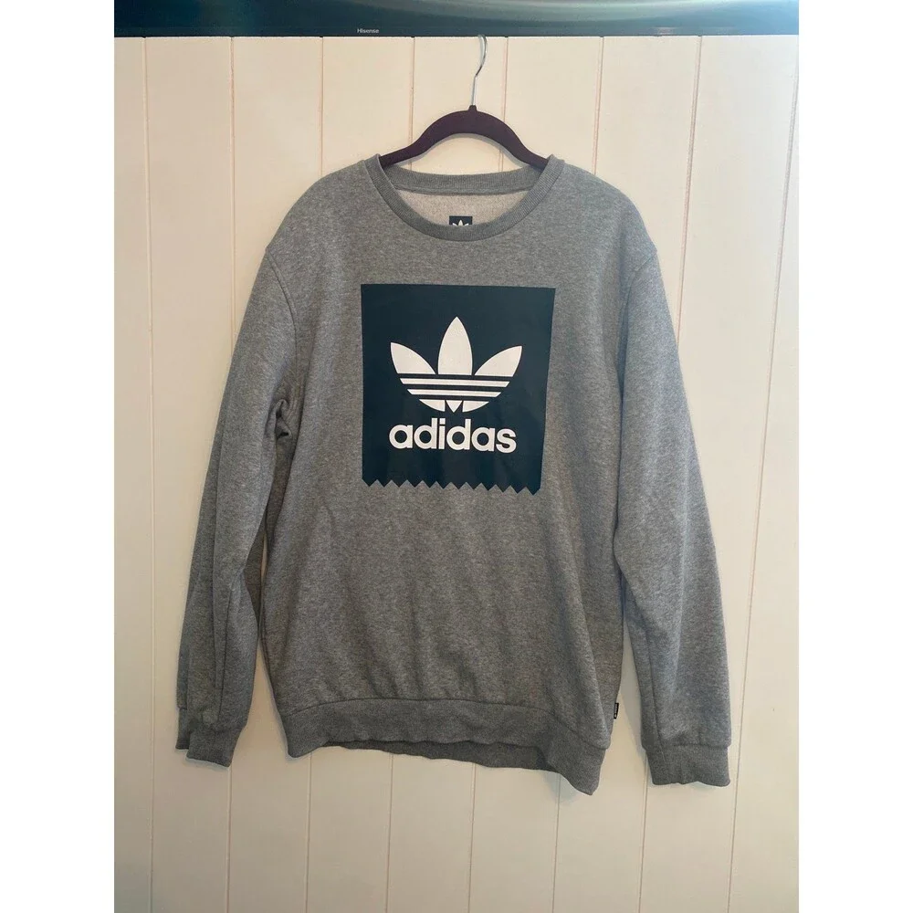 Adidas crewneck pullover sweater